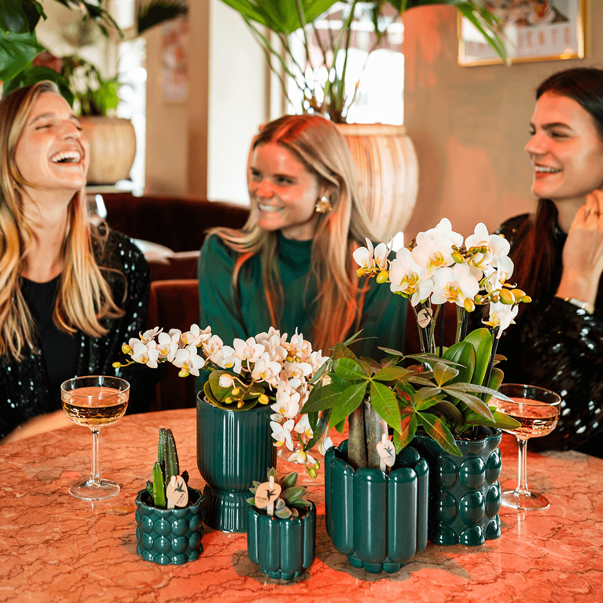 Ziertopf Diabolo – Grün – Ø9cm – Keramiktopf mit Rillenstruktur & abgerundetem Fuß – Blumentopf für Orchideen & Zimmerpflanzen – Plant