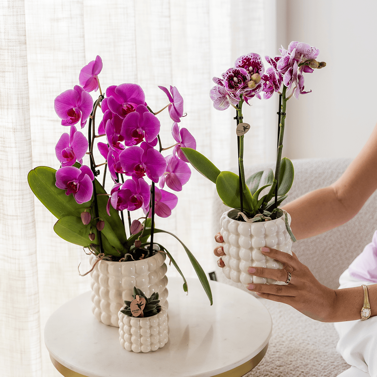 Poppy Ziertopf White – Blumentopf Ø12cm – Weißer Übertopf mit 3D Blasendesign – Moderner Pflanztopf glänzend für Zimmerpflanzen Kräuter & Deko – Pot