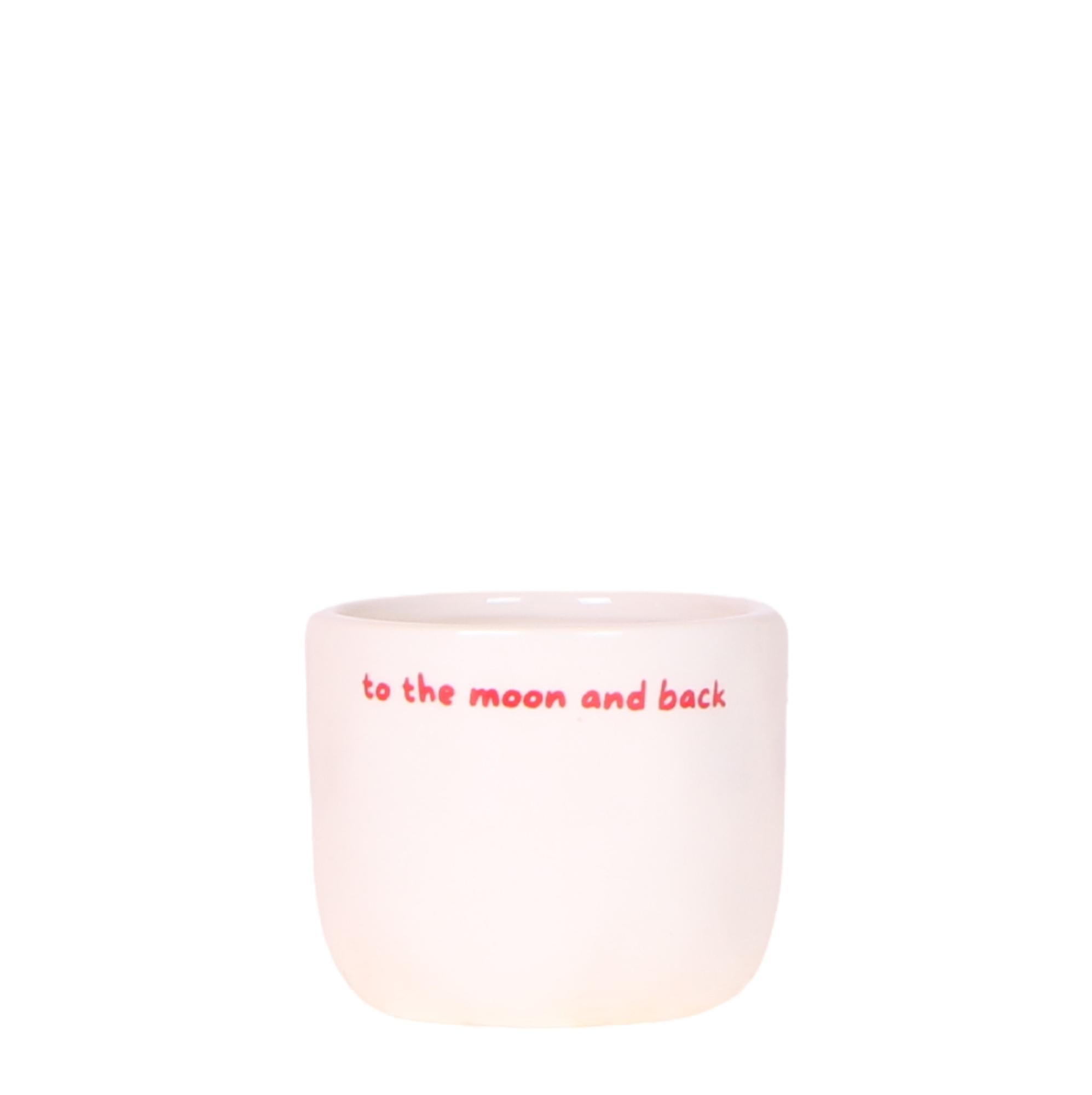 Ziertopf To the Moon and Back – Ø6cm – Weißer Keramiktopf mit rotem Schriftzug – Blumentopf als Geschenkidee für Lieblingsmenschen – Plant