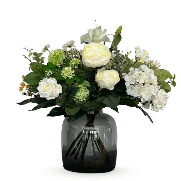Kunstblumenstrauß – Weißer Traum – 60cm – künstliche Blumen in Weiß – Handgebundenes Bouquet mit naturgetreuen Blüten & Blättern – Plant