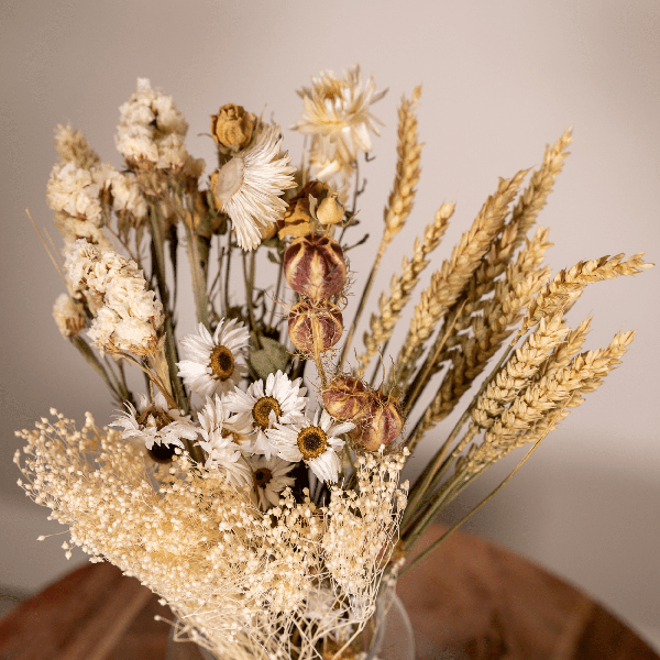Trockenblumen Feldblumenstrauß Natürlich – Blumenstrauß – Ø15cm ↕35cm – Natürliche Farben – Getrocknete Blumen – Nachhaltige Deko – Pflegefrei – Plant