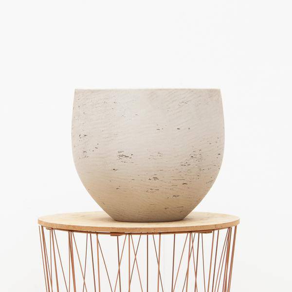 Topf Jumbo Orb Beige Washed – XS – D69cm x H57cm – Runder Pflanzkübel in Steinoptik – Modern & zeitlos – Für große Pflanzen – Indoor & Outdoor – Plant